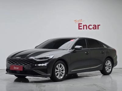 2023 Kia K8