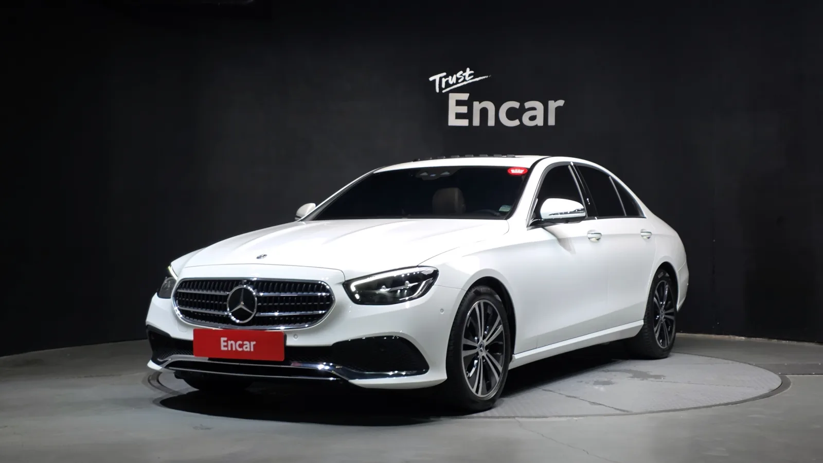 2022 Mercedes-Benz E-Class