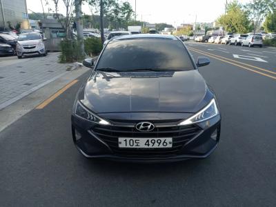 2019 Hyundai Elantra