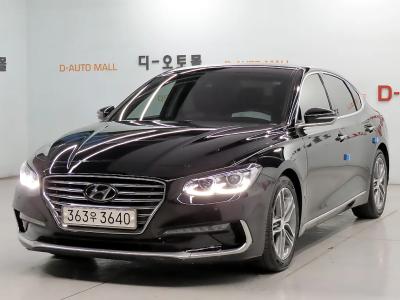 2018 Hyundai Grandeur
