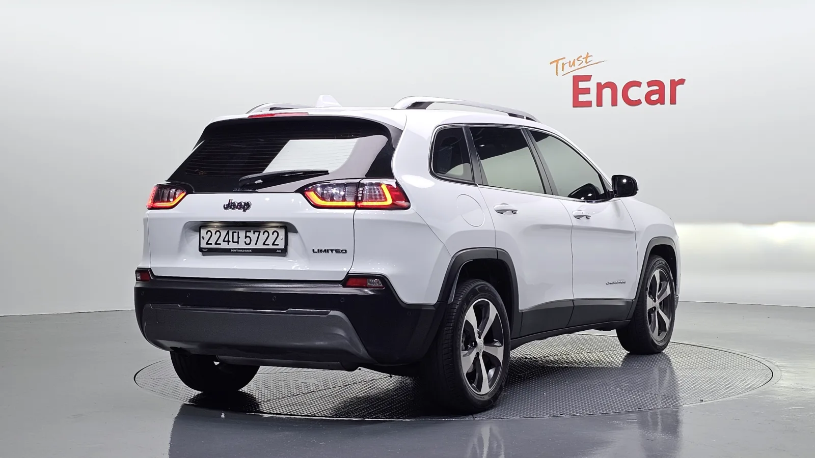 2020 Jeep Cherokee