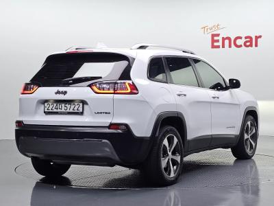 2020 Jeep Cherokee