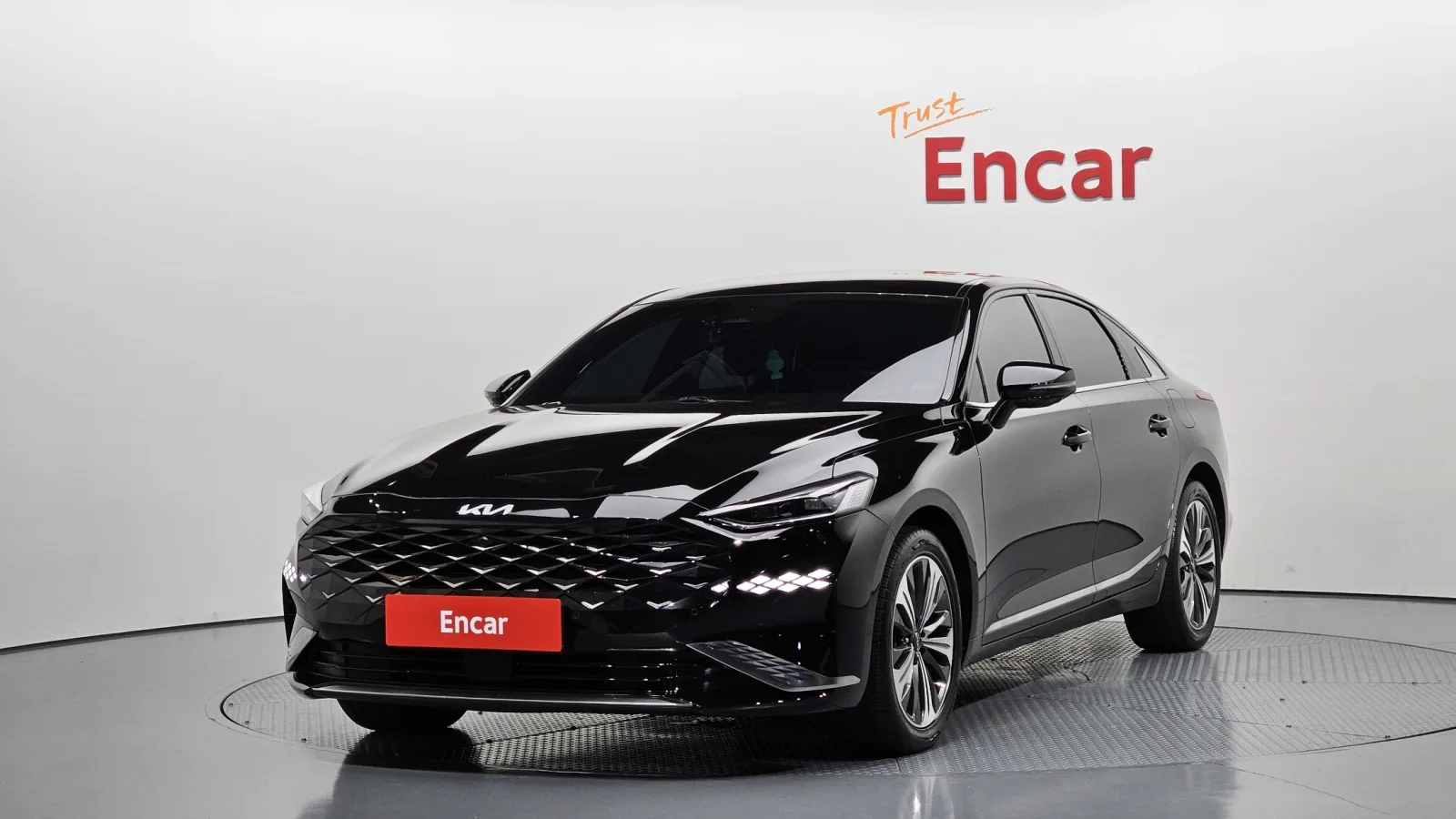 2023 Kia K8