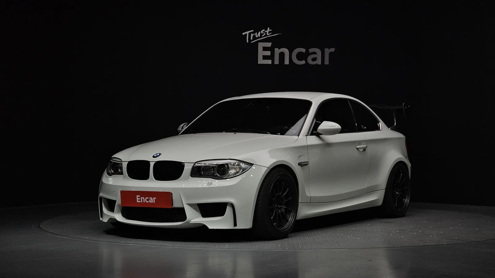 2012 BMW 1M