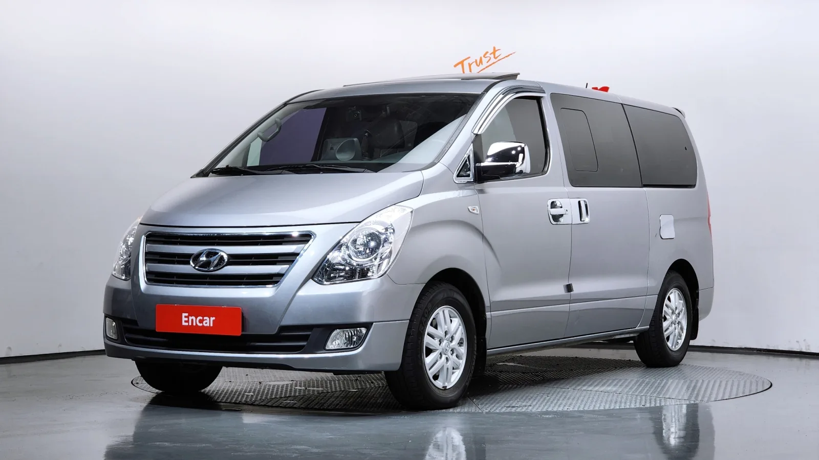 2017 Hyundai Starex