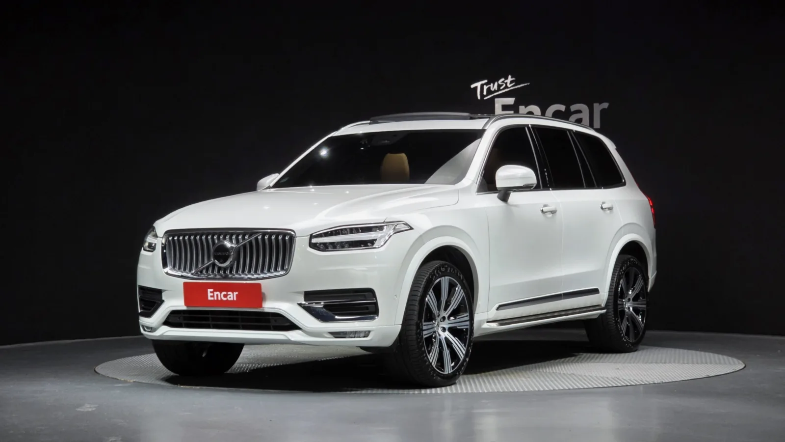 2023 Volvo XC90