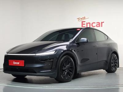 2025 Tesla Model Y