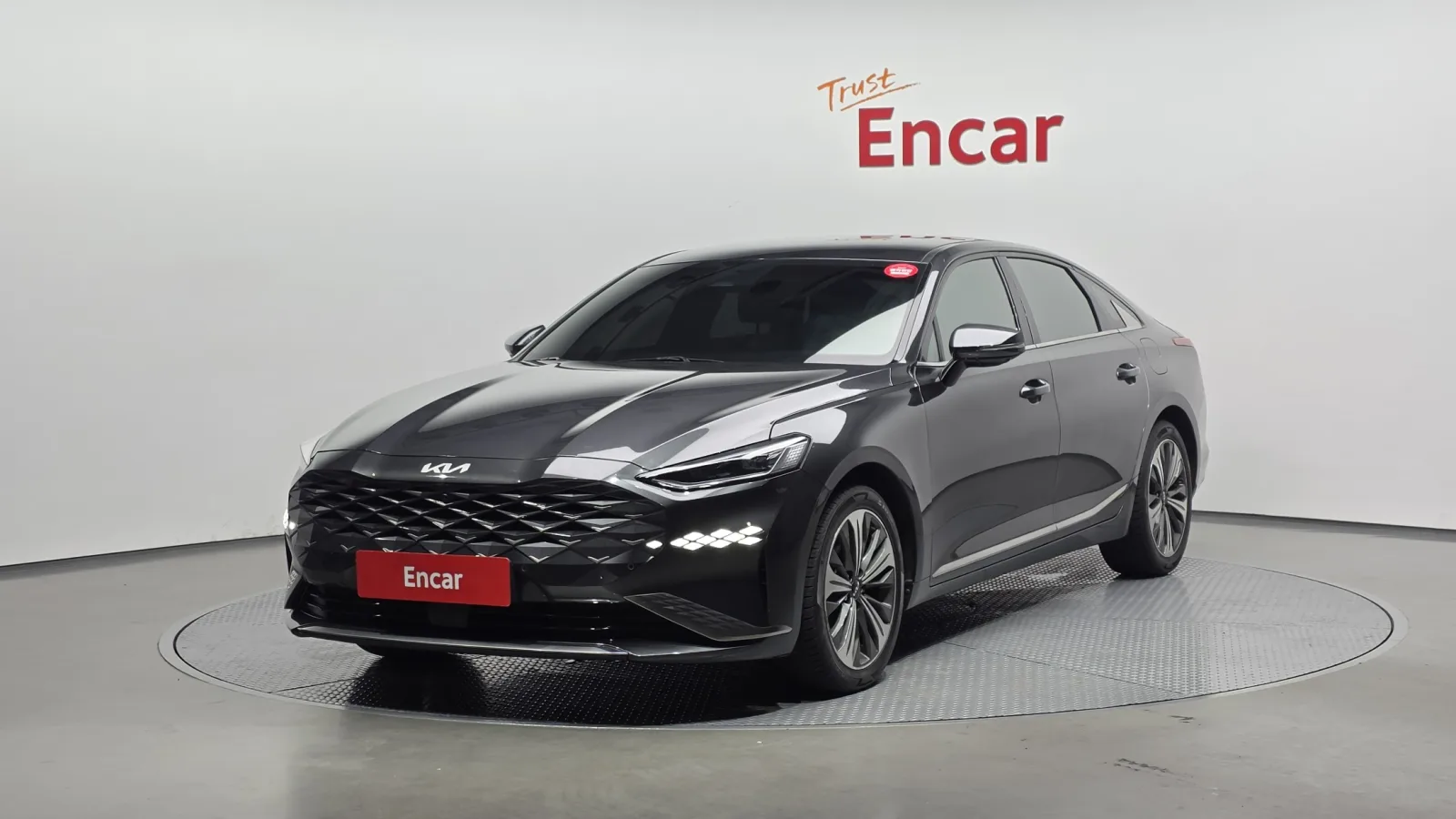 2022 Kia K8