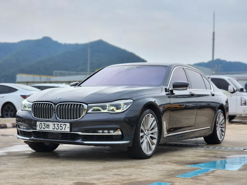 2016 BMW 7-Series