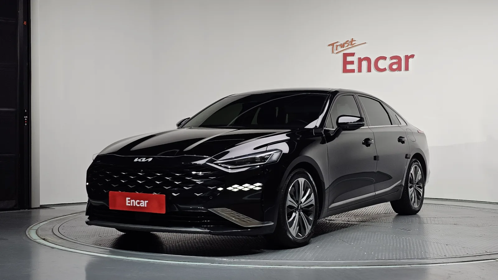 2022 Kia K8