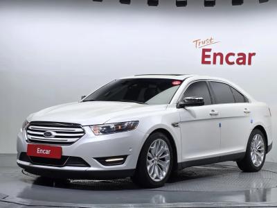 2017 Ford Taurus