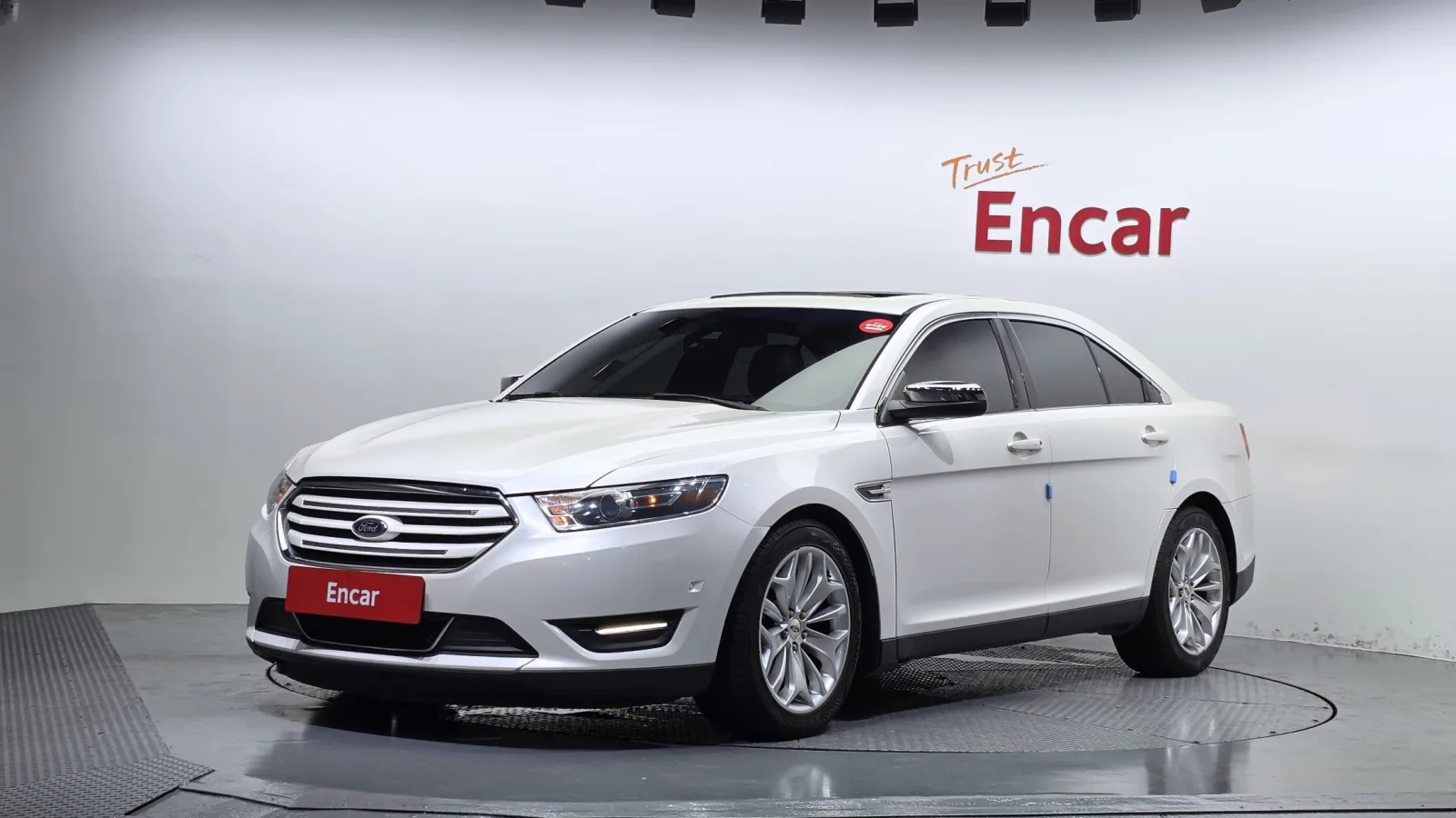 2017 Ford Taurus