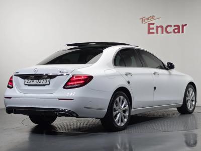 2017 Mercedes-Benz E-Class