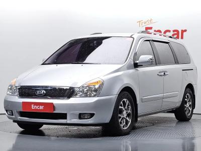 2014 Kia Carnival