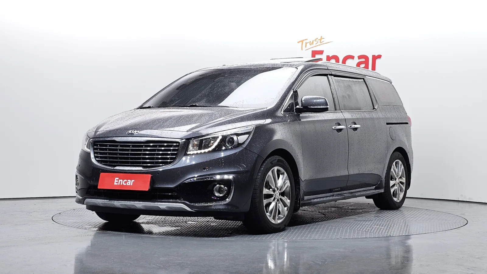 2016 Kia Carnival
