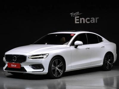 2021 Volvo S60