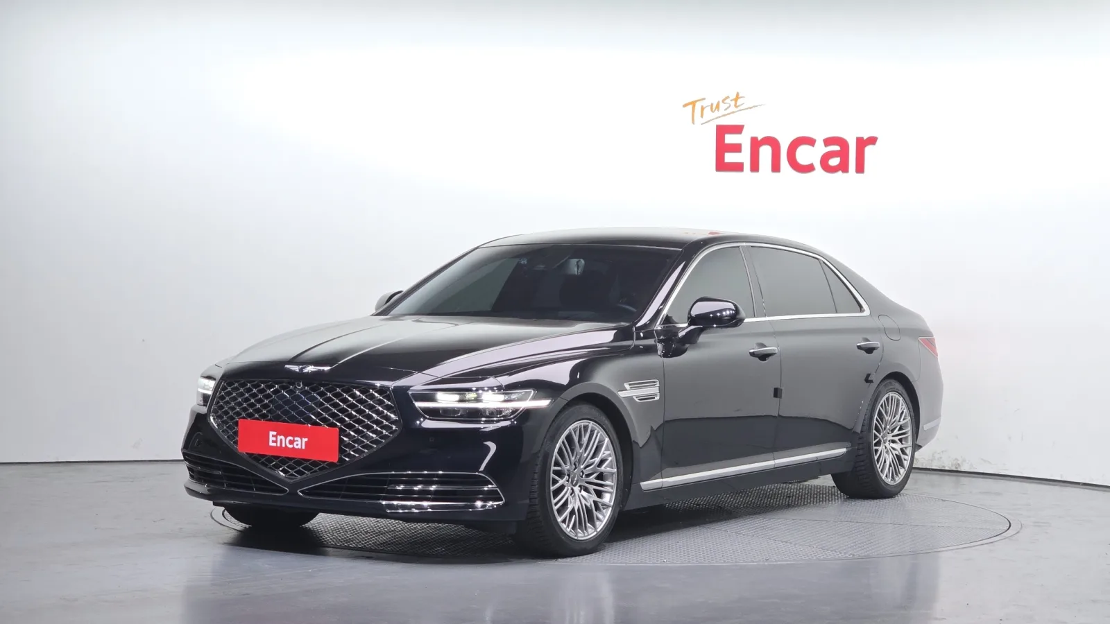 2021 Genesis G90