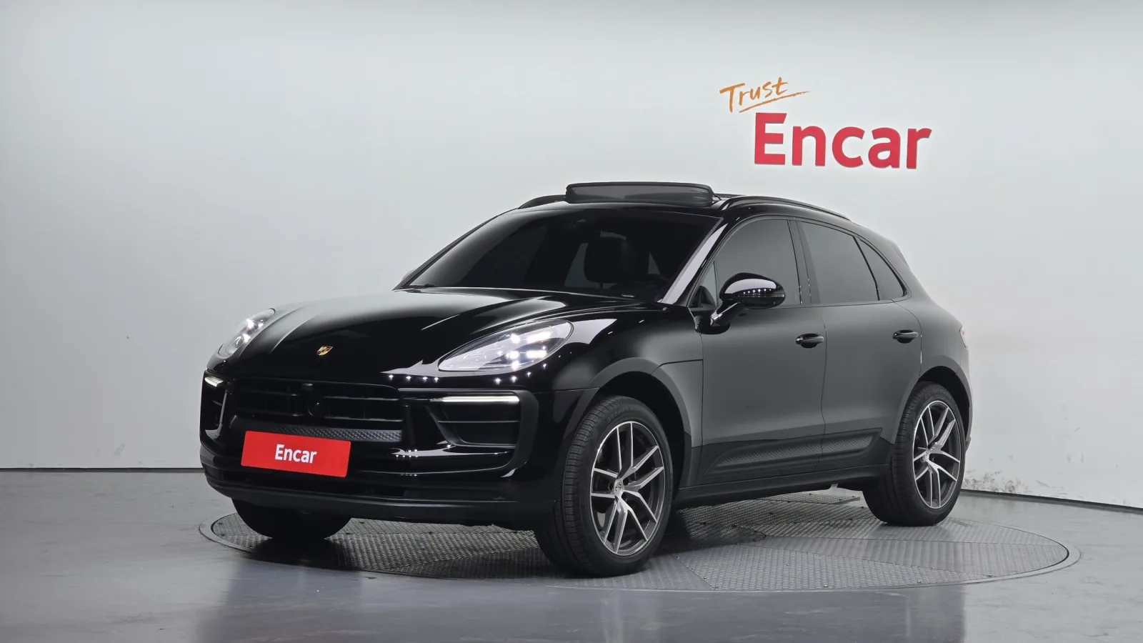 2024 Porsche Macan