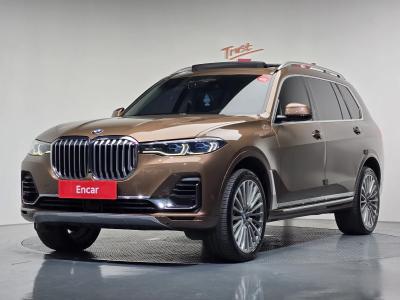 2020 BMW X7