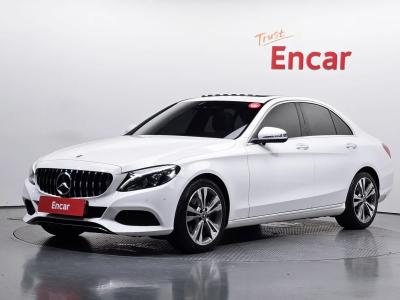 2018 Mercedes-Benz C-Class