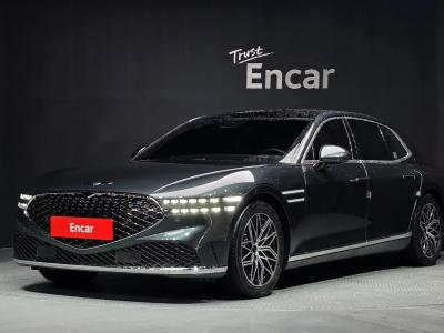 2023 Genesis G90