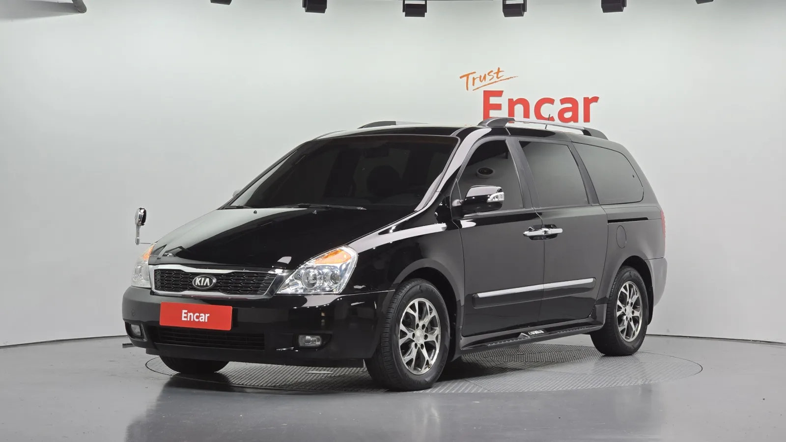 2014 Kia Carnival