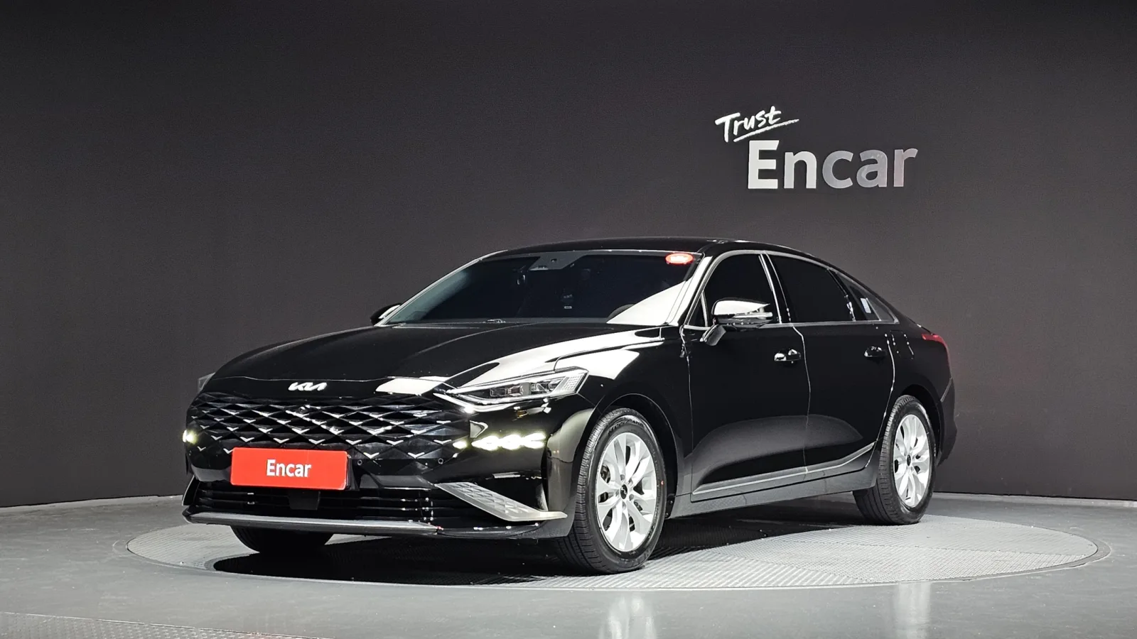 2023 Kia K8