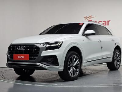 2021 Audi Q8