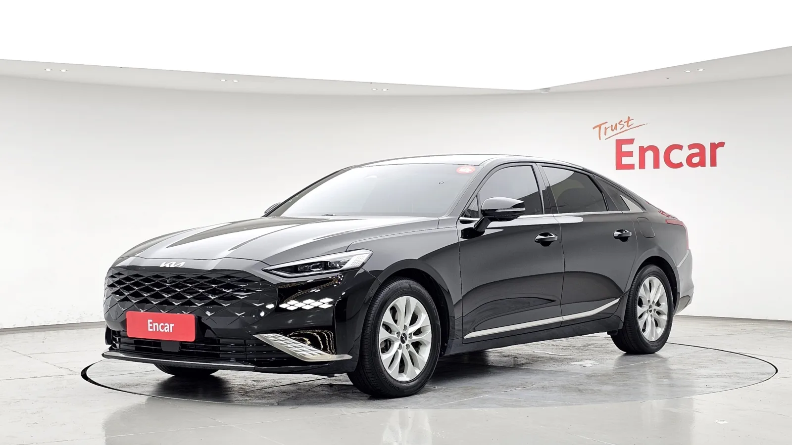 2023 Kia K8