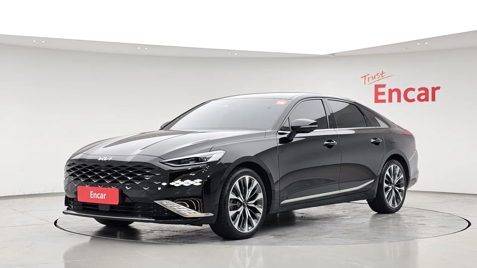 2023 Kia K8