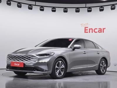 2023 Kia K8