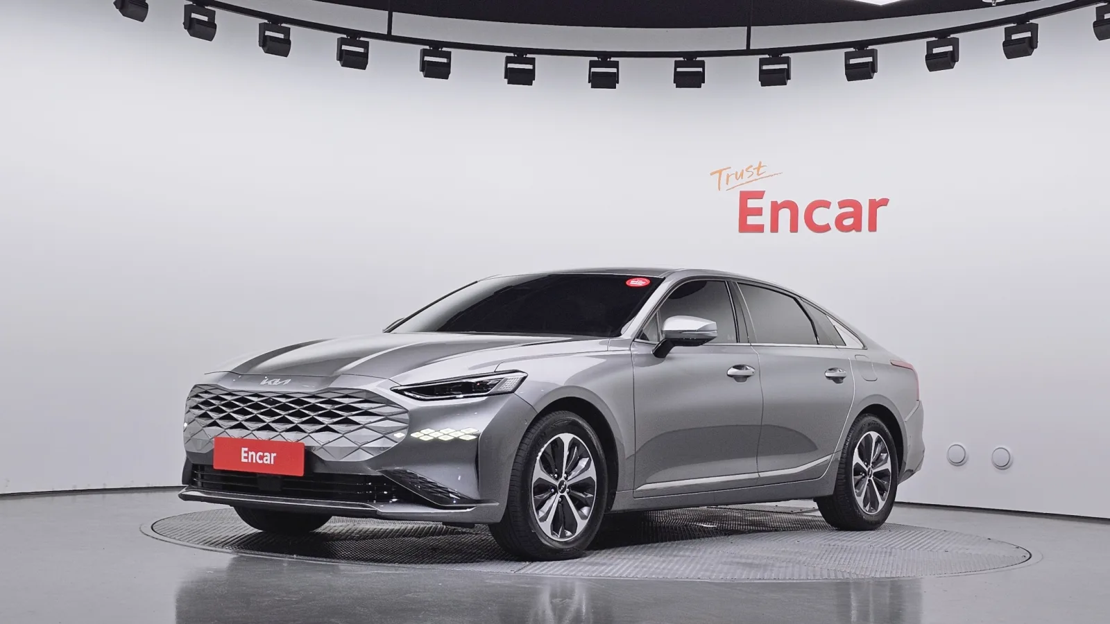2023 Kia K8