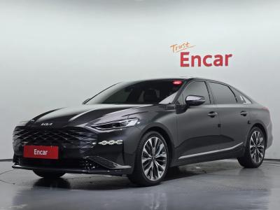 2022 Kia K8