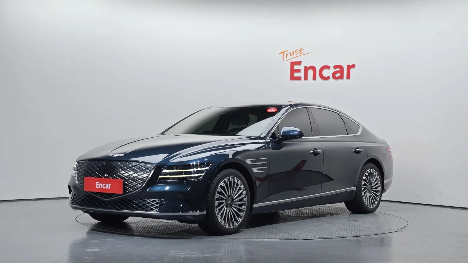2023 Genesis G80