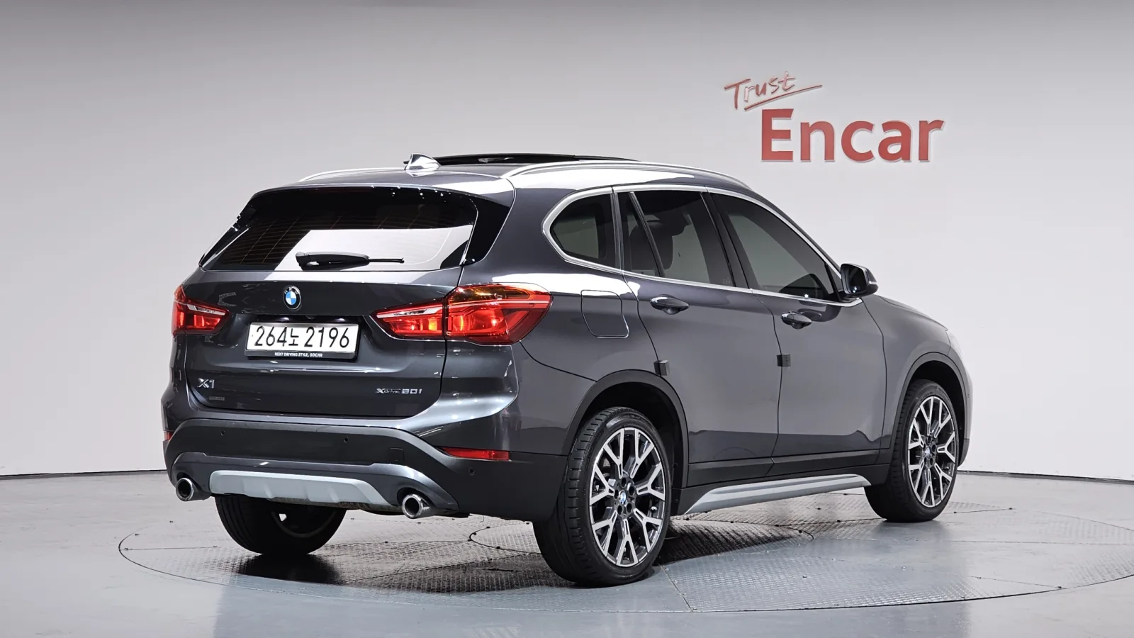 2022 BMW X1