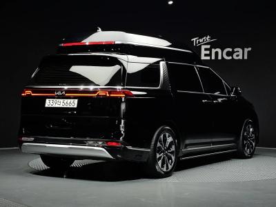 2023 Kia Carnival