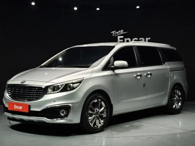 Kia Carnival 2015