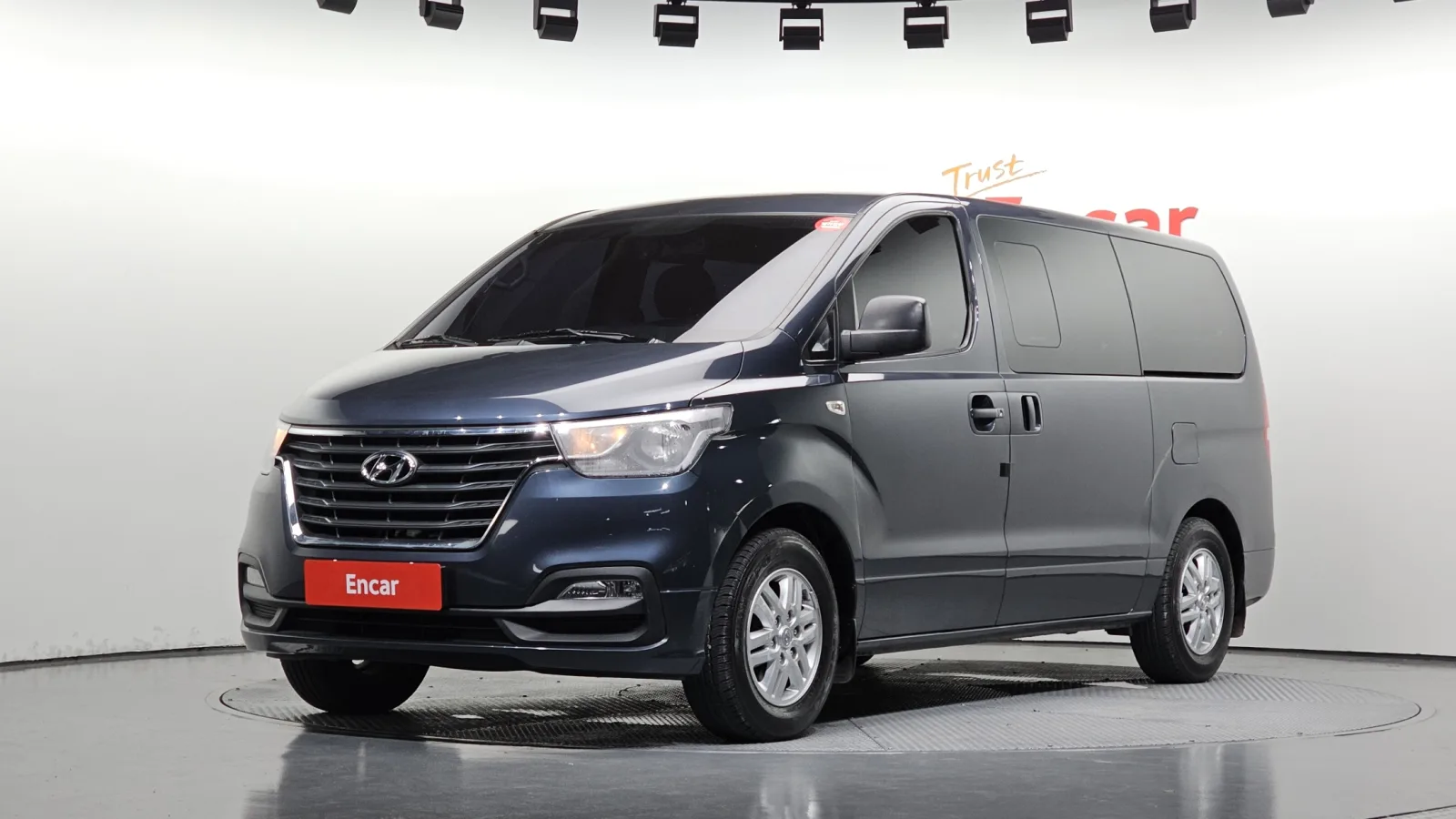 2019 Hyundai Starex