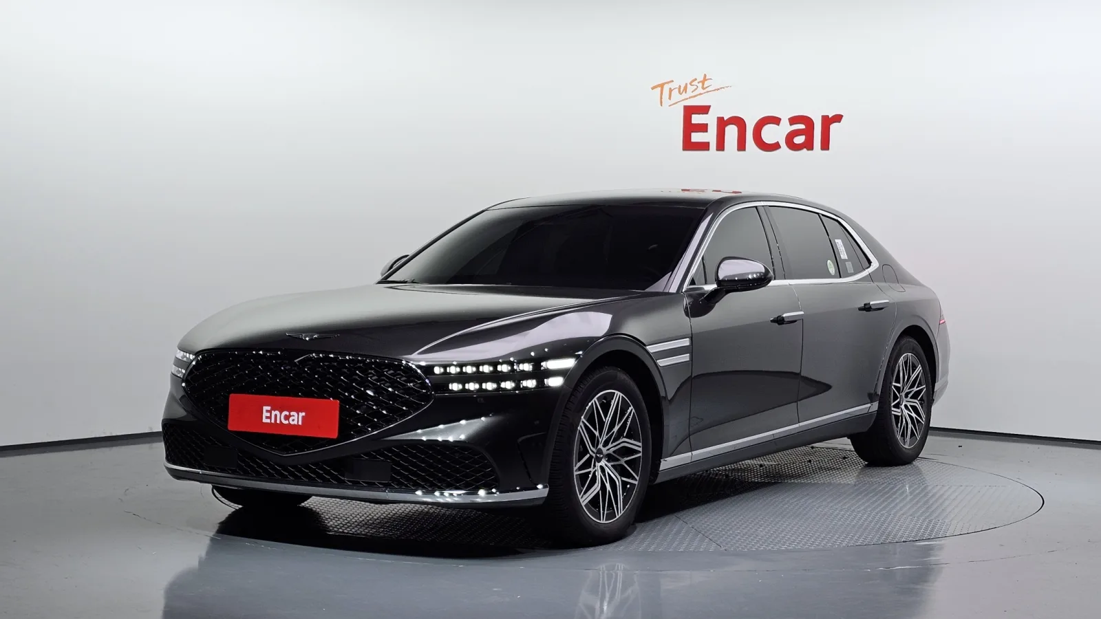 2023 Genesis G90
