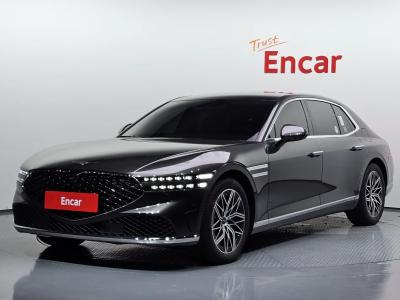2023 Genesis G90