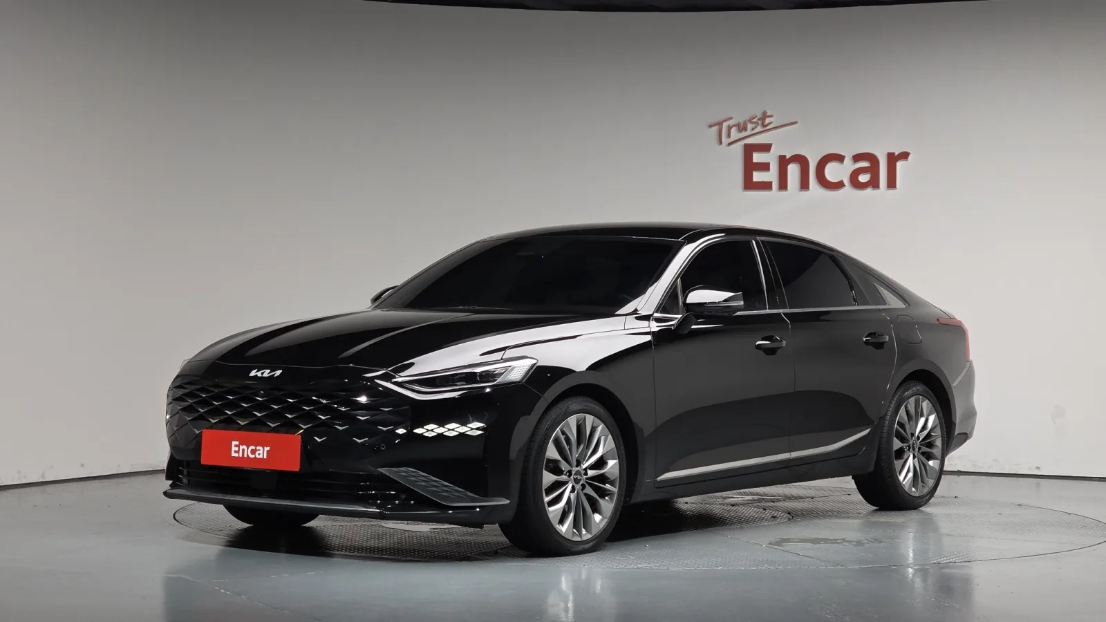 2022 Kia K8
