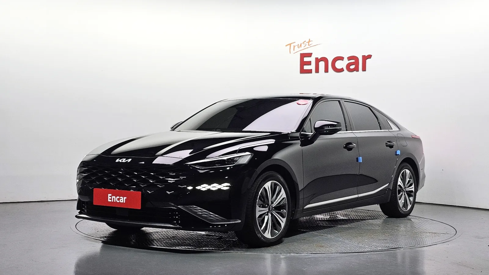 2023 Kia K8