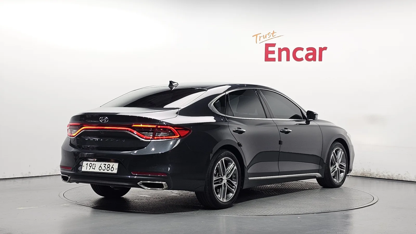 2018 Hyundai Grandeur