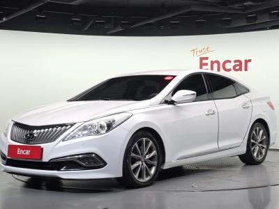2015 Hyundai Grandeur