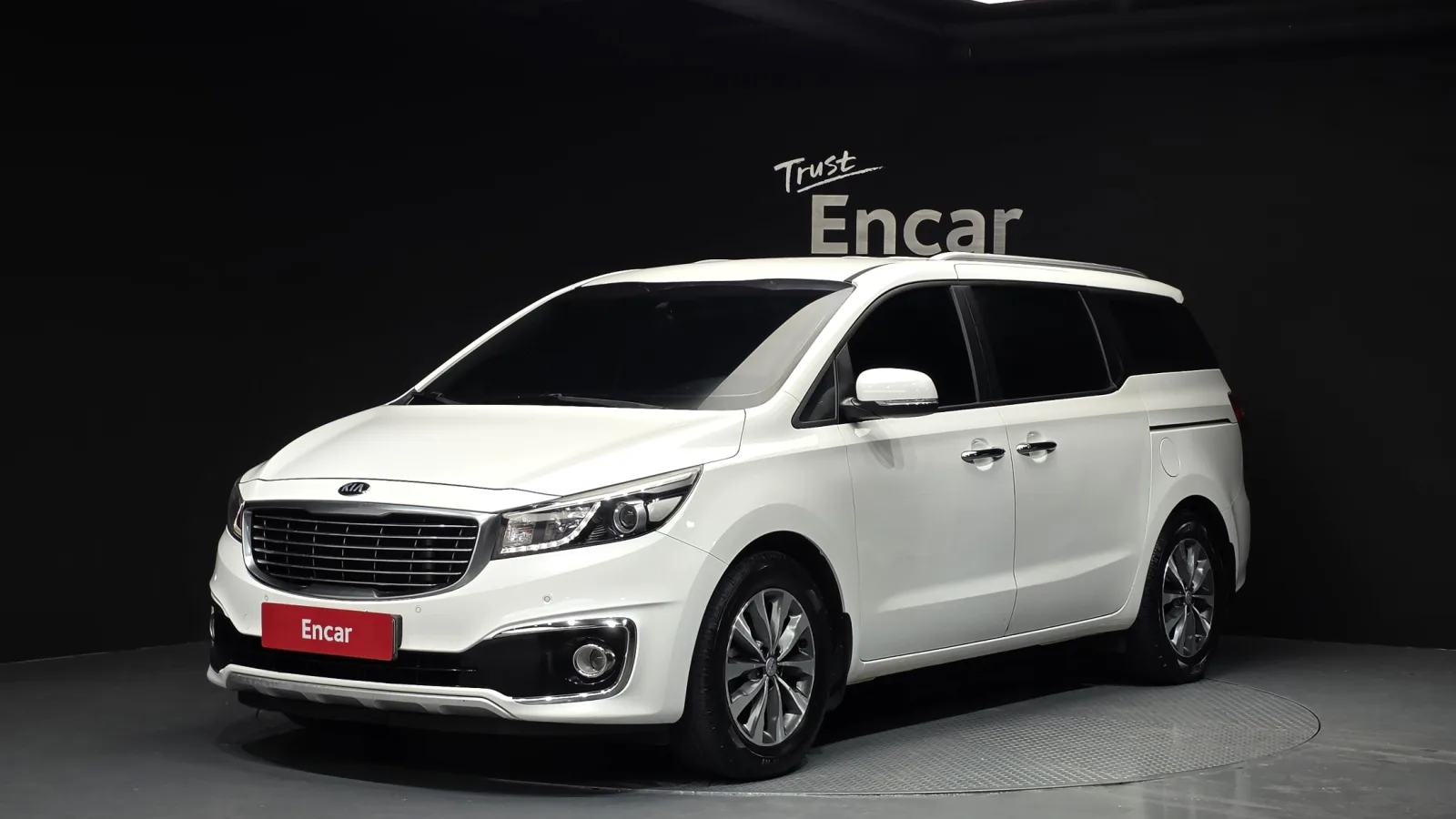 2016 Kia Carnival