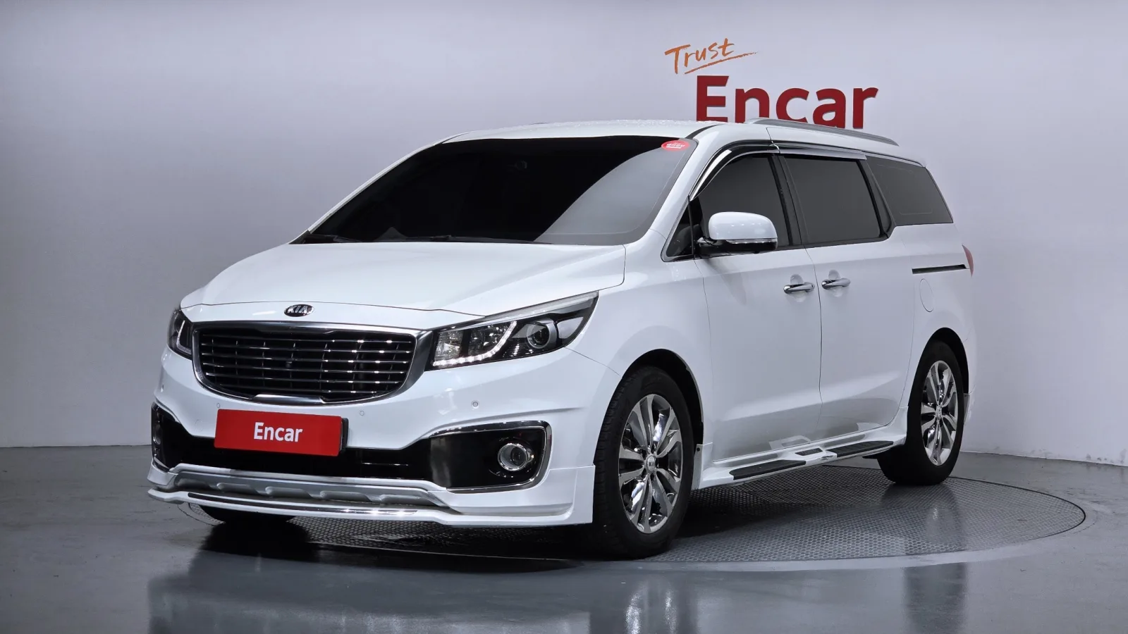 2016 Kia Carnival