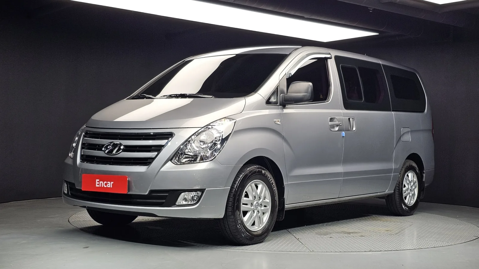 2018 Hyundai Starex