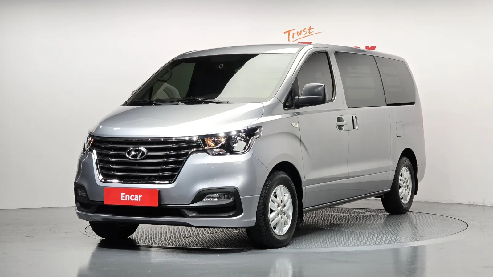 2021 Hyundai Starex