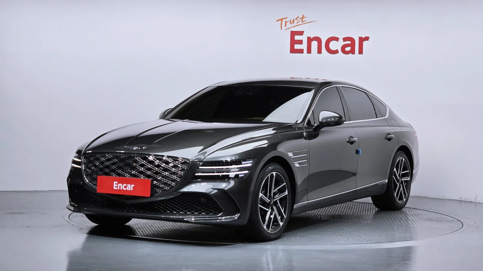 2025 Genesis G80