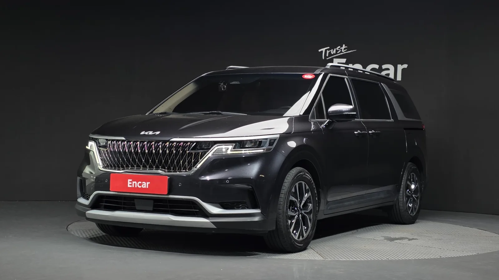 2023 Kia Carnival